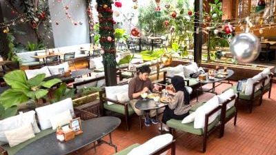 Resto Kids Friendly Bikin Family Happy, Ya, Itulah Bonfire Roast and Grill