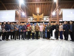 Anggota DPRD Kota Bandung Menghadiri Acara Silaturahmi Dalam Rangka Menyambut Hari Raya Natal Tahun 2024