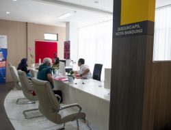 Disdukcapil Kota Bandung Membuka Layanan Spesial Pasca-Lebaran di Geulis Mall Pelayanan Publik (MPP)