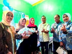 Mengunjungi Ibu Melahirkan Tepat di Hari Keluarga, Menteri Wihaji Menginginkan ‘Tradisi’ Ini Terus Terjaga