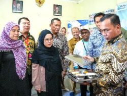 Menteri Wihaji Meminta TPK Pastikan MBG Tepat Sasaran, Ketika Mengunjungi Kampung KB Camperenik