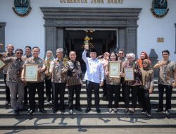 Pemkot Bandung Memborong Empat Penghargaan Bergengsi di Ajang “Adminduk Prima 2025”