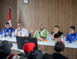 Walikota Bandung Pimpin Siskamling Siaga Bencana ke-18 di Cigending