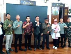 Sambut HUT ke-80 Kodam III/Siliwangi, Gelar Pameran dan Lelang Mahakarya Firdaus Alamhudi Satu-satunya Maestro Pelukis Bulu Ayam di Dunia